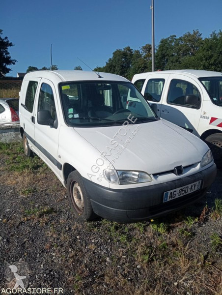 Véhicule utilitaire Peugeot PARTNER