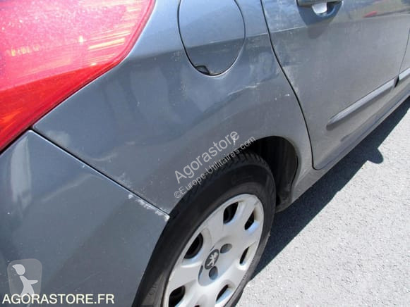Véhicule utilitaire