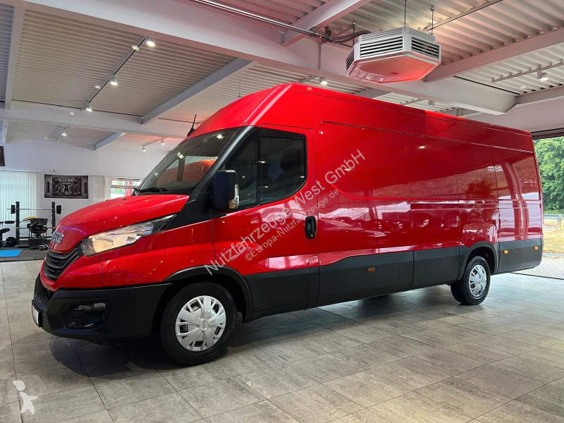 Bedrijfswagen Iveco 3,0 HPI Maxi XXL...