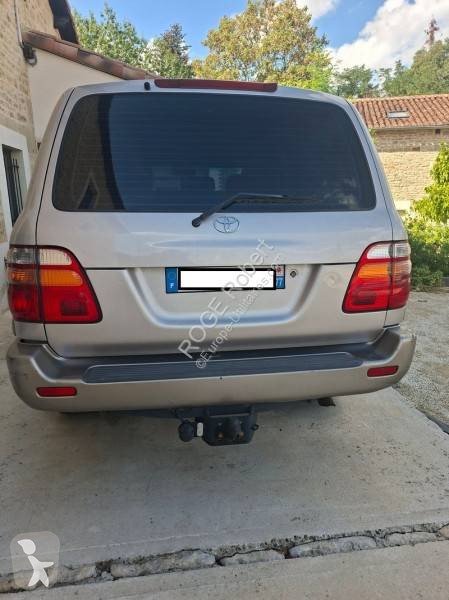 Véhicule utilitaire Toyota