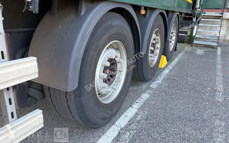 Véhicule utilitaire Lecitrailer