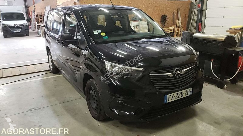 Véhicule utilitaire Opel COMBO