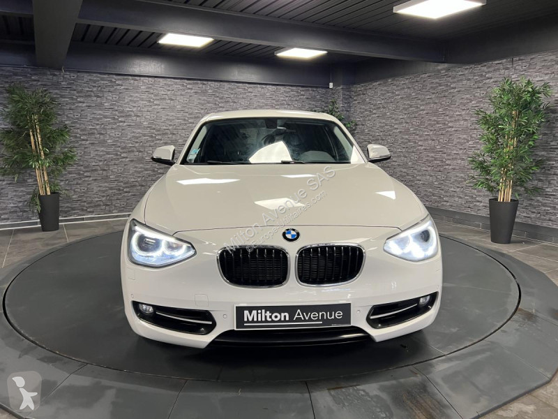 Véhicule utilitaire BMW 118i F20 Sport