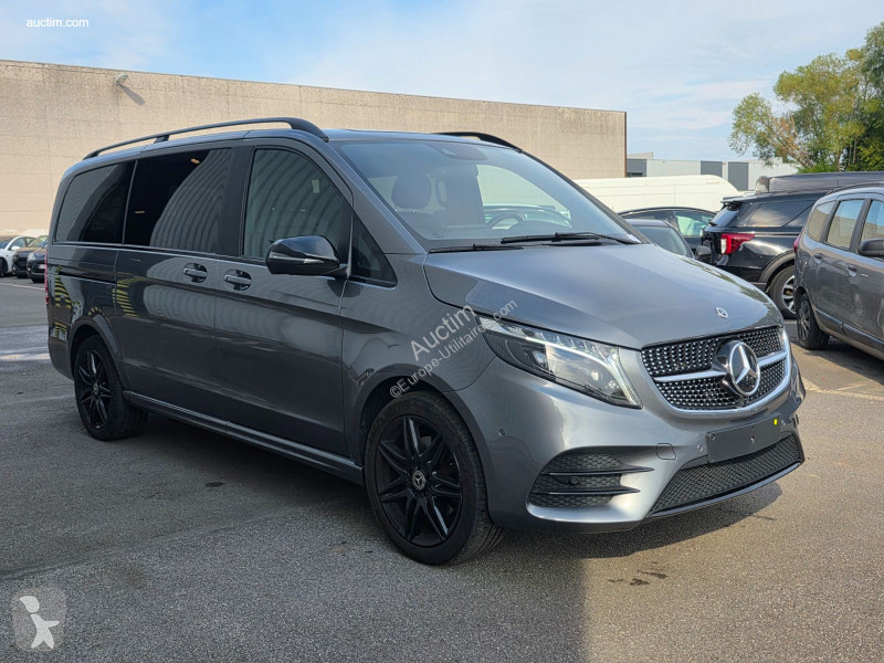 Комерційні автомобілі Mercedes v300d