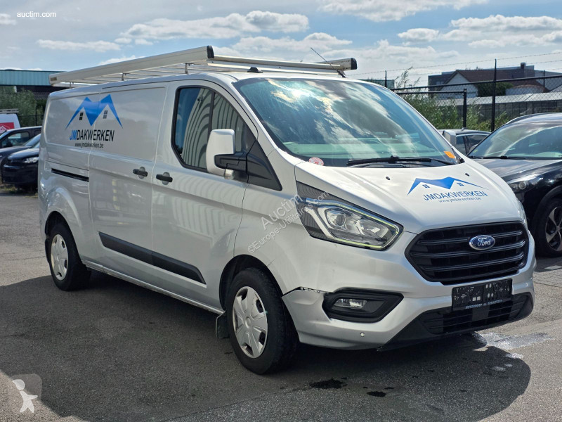 Комерційні автомобілі Ford transit