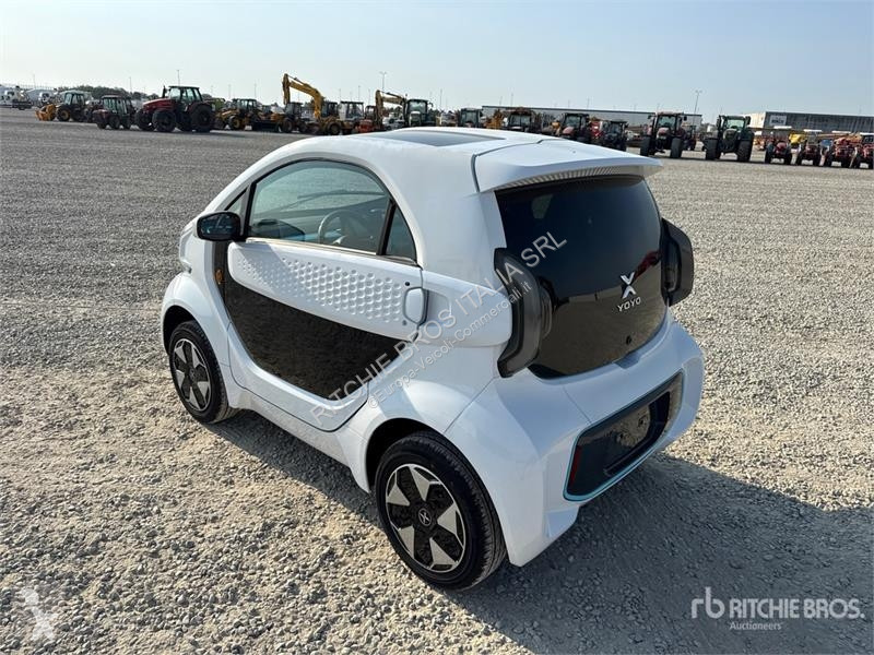 Лекотоварен автомобил  XEV Yoyo
