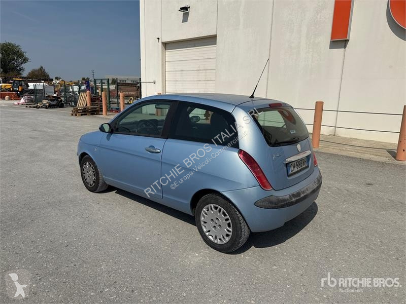 Furgoneta Lancia