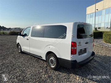 Caja cerrada Toyota