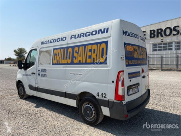 Caja cerrada Renault