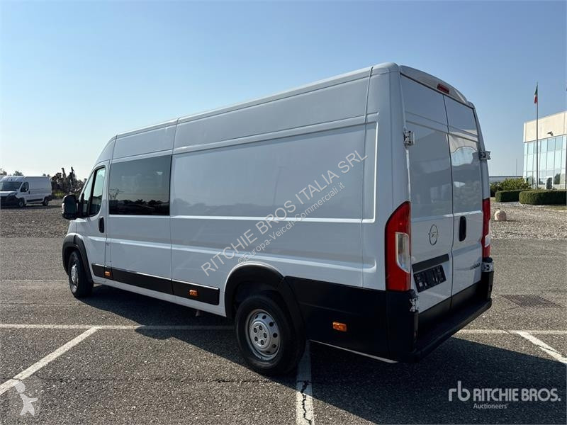 Véhicule utilitaire Opel 2.2 103 KW Mixto KA L4H2