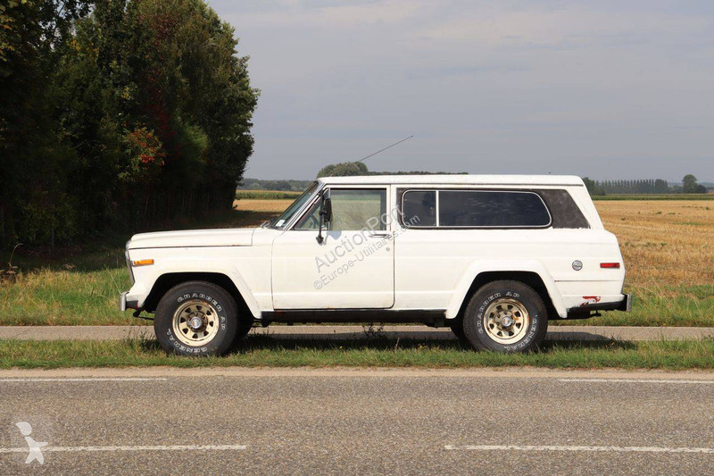 Furgoneta Jeep Chief