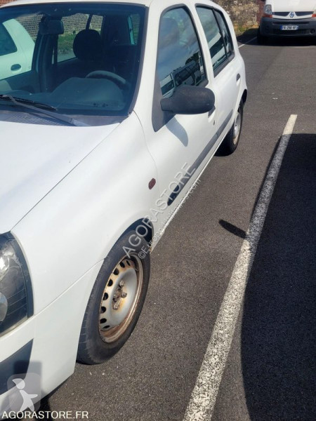 Furgoneta Renault CLIO