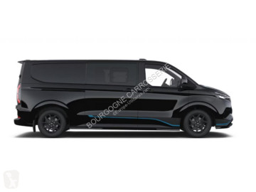 Fourgon utilitaire Ford