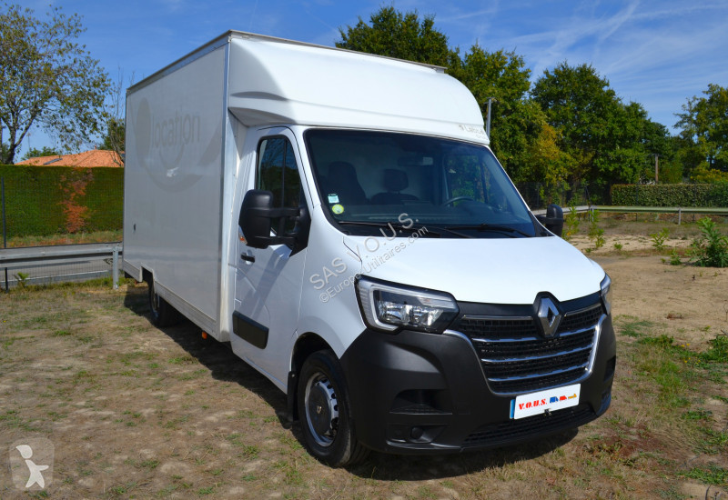 Véhicule utilitaire Renault RENAULT MASTER III...