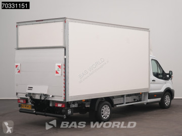 Caja cerrada Ford