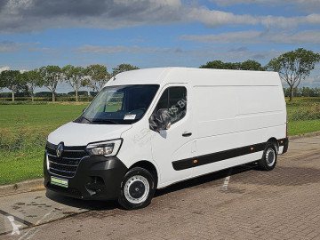 Caja cerrada Renault
