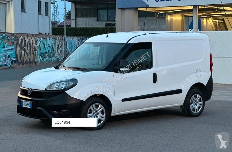 Лекотоварен автомобил Fiat DOBLO