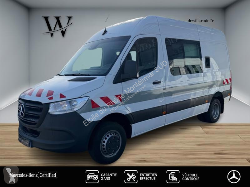 Véhicule utilitaire Mercedes 515 CDI FG 37 3.5T...