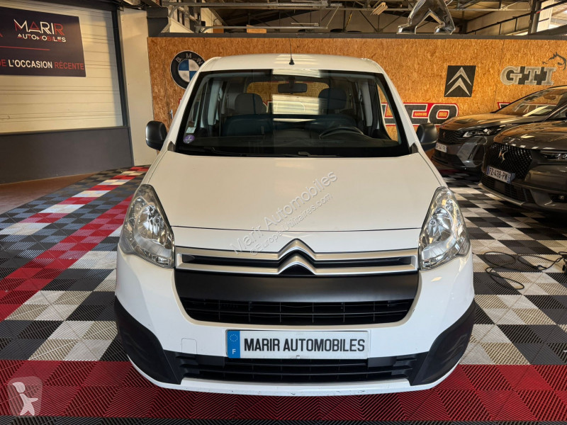 Лекотоварен автомобил Citroën BERLINGO