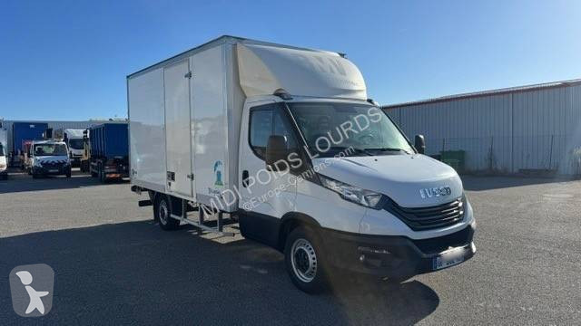 Furgoneta Iveco