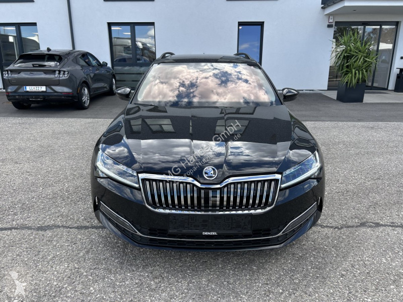 Комерційні автомобілі Skoda Superb 4x4...