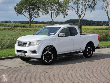 Платформа (легкий комерційний транспорт) Nissan