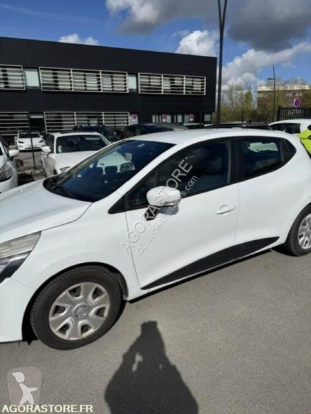 Лекотоварен автомобил Renault CLIO