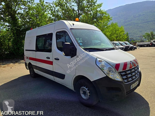 Véhicule utilitaire