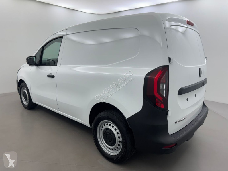 Véhicule utilitaire Renault FG TOLE DCI 95 L1...