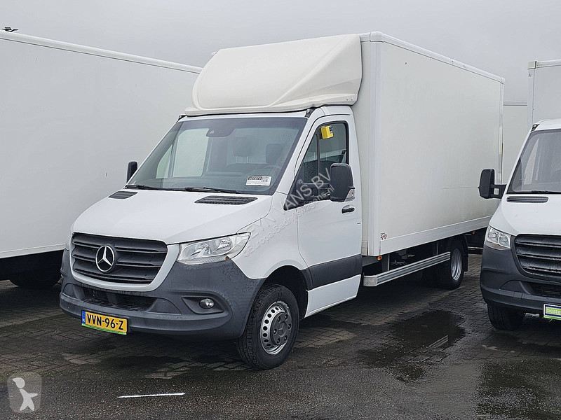 Furgoneta Mercedes 515 ac camera EURO6