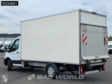 Caja cerrada Ford