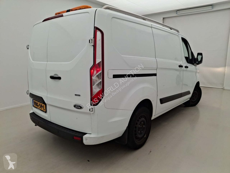 Лекотоварен автомобил Ford 340 1.0 L1H1 PHEV Tr...