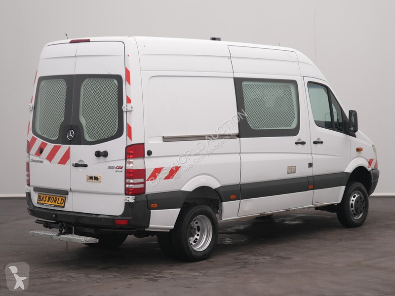 Лекотоварен автомобил Mercedes 516 CDI