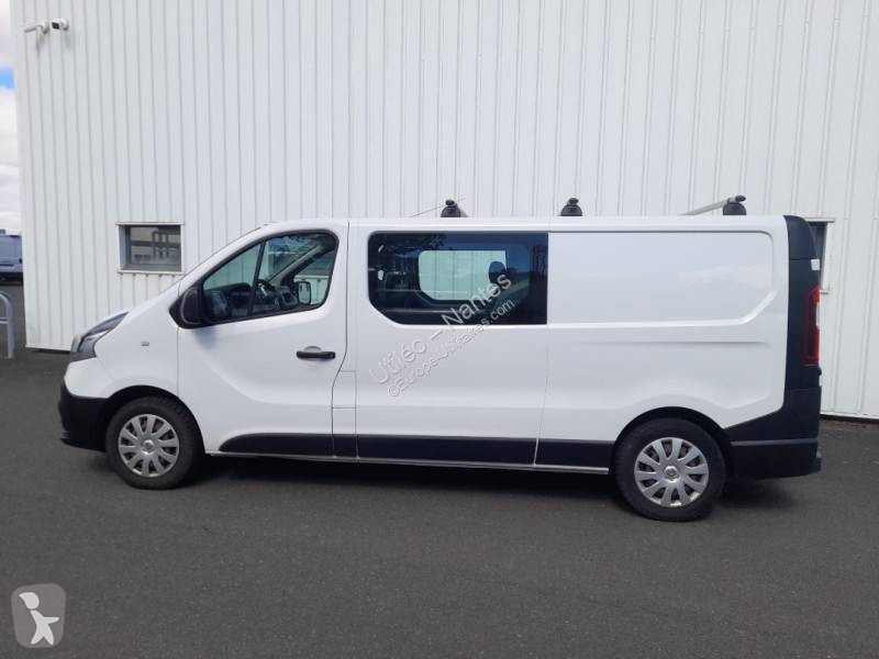 Лекотоварен автомобил Renault 1.6 DCI 120CH...