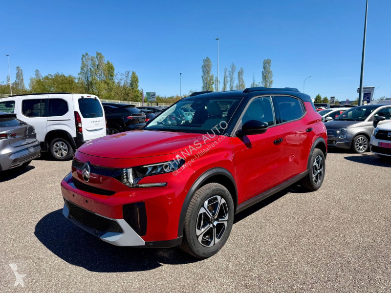 Лекотоварен автомобил Citroën 1.2 Hybride 145...