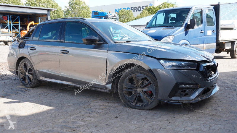 Furgoneta Skoda Combi RS Unfall Motor Ok...