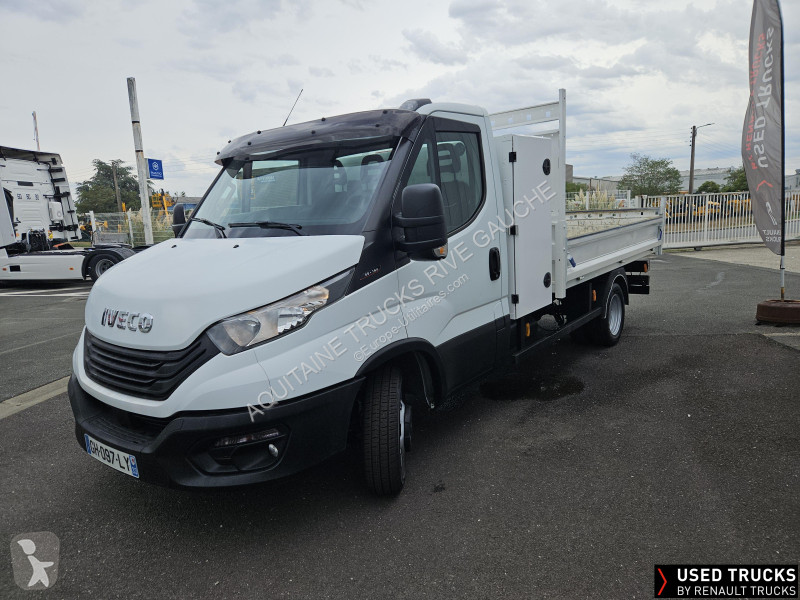 Коммерческий автомобиль Iveco