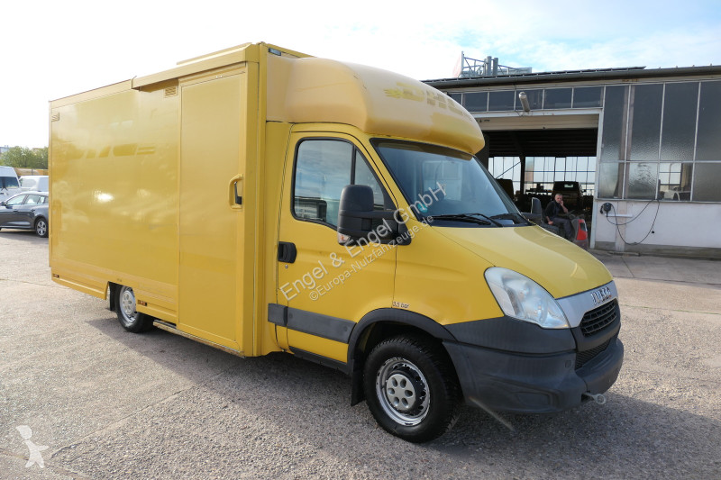 Коммерческий автомобиль Iveco Daily 35 S11 C30C...