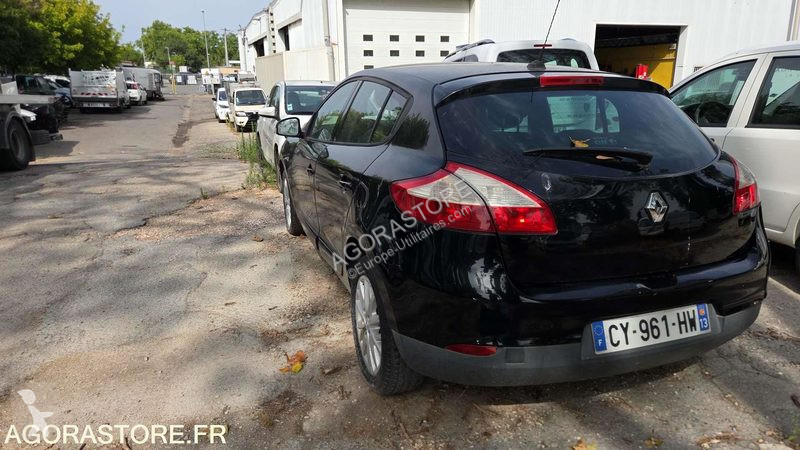Лекотоварен автомобил Renault MEGANE