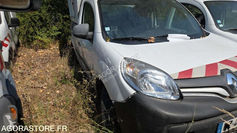 Лекотоварен автомобил Renault KANGOO