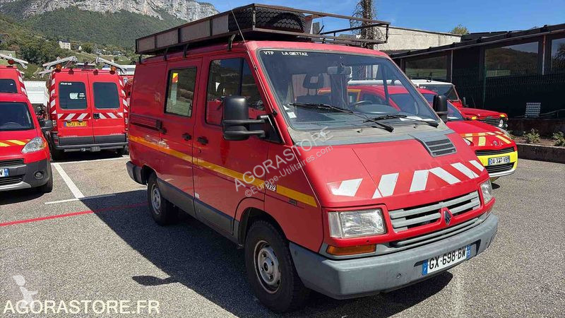 Лекотоварен автомобил Renault TRAFIC