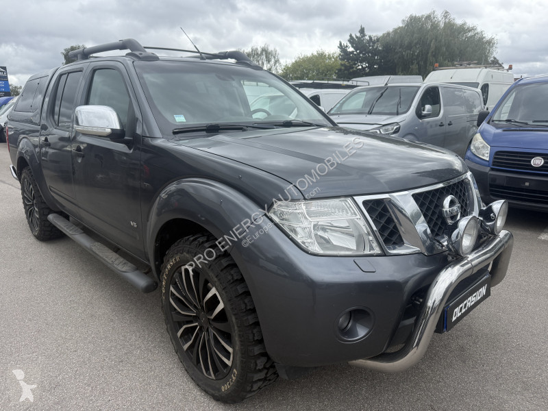 Лекотоварен автомобил Nissan NAVARA 3.0 V6 DCI...