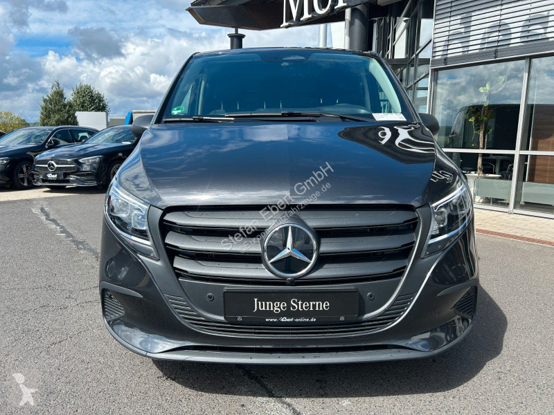 Лекотоварен автомобил Mercedes Vito  9G...