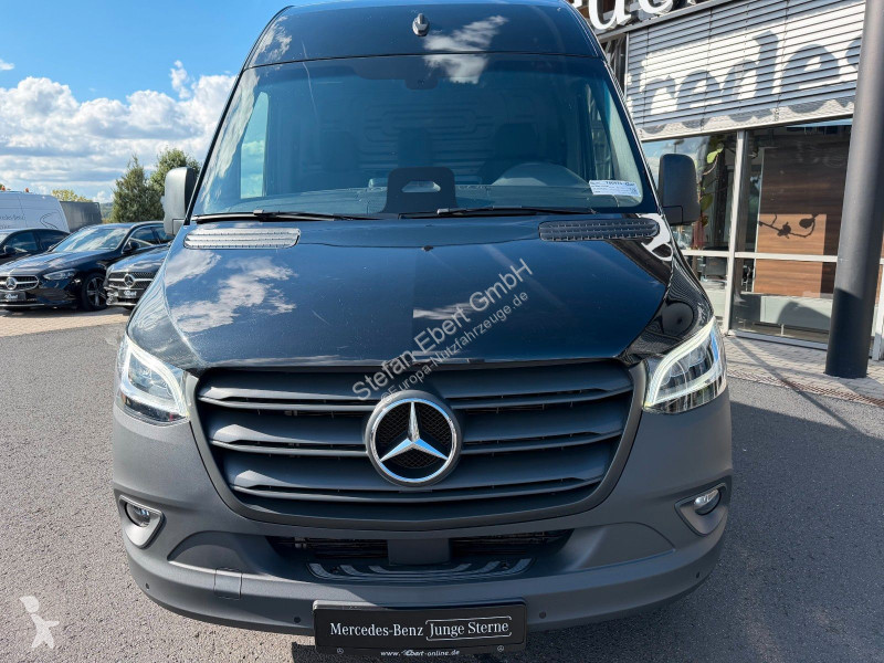 Лекотоварен автомобил Mercedes 317 CDI 9G 3665...