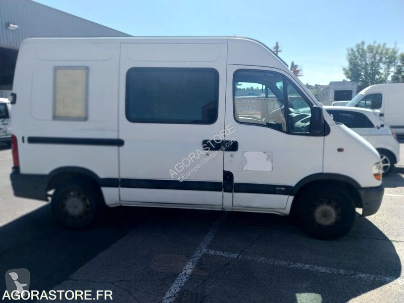 Лекотоварен автомобил Renault MASTER