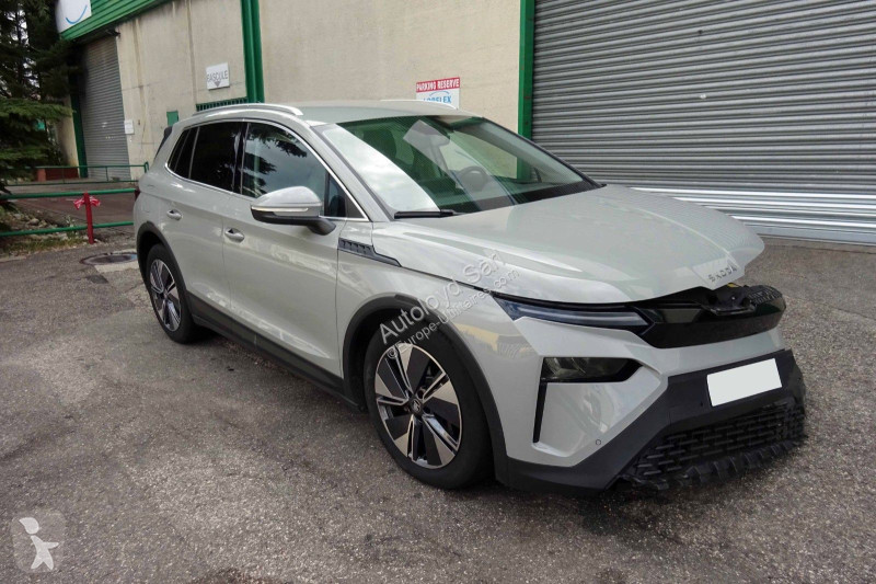 Лекотоварен автомобил Skoda ELROQ 60 204 BVA