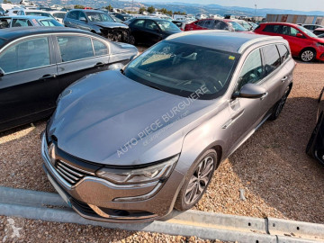 Седан Renault