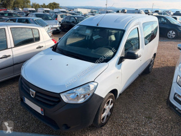 Пътнически бус Dacia