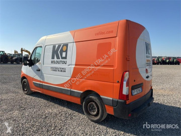 Caja cerrada Nissan