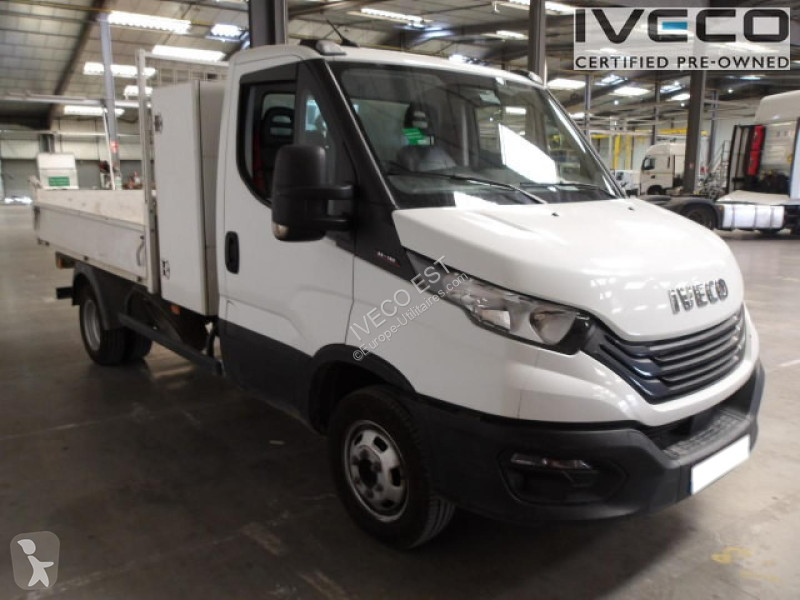 Furgoneta Iveco CCb 35C16H 3.0 l benne + coffre